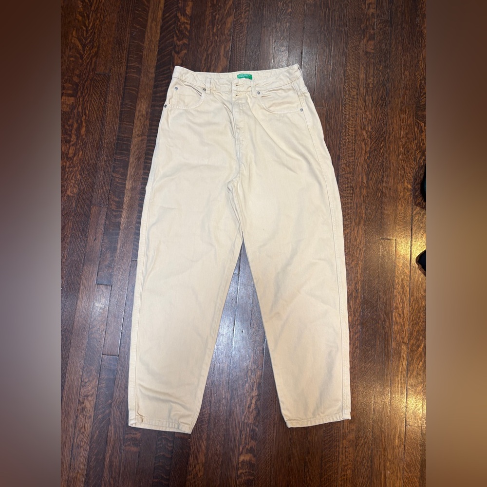 United Colors Of Benetton women’s balloon leg jeans size 31
